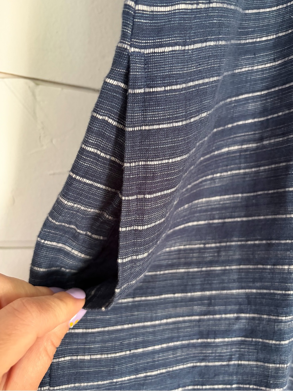 Eileen Fisher Scoop Neck Tunic Dress in Striped Graphite. Size: Medium - Picture 8 of 11
